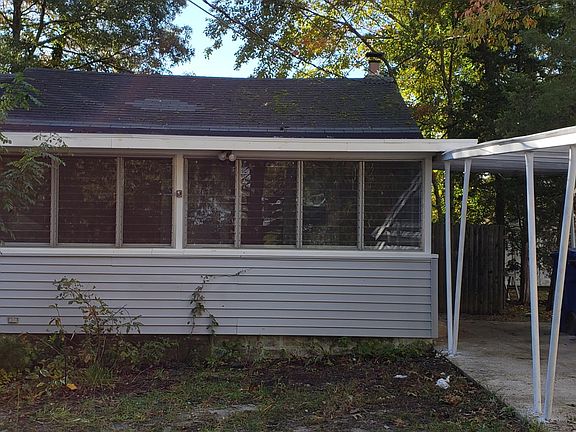 5th image of 620 Parkside Ave