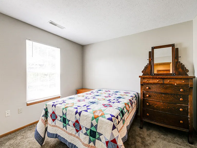 Kensington Greene — Photo 15
