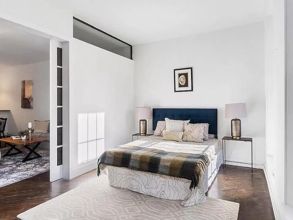 Bedroom - Front
