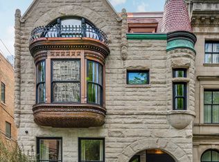 1246 N Astor St, Chicago, IL
