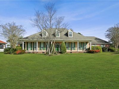 13677 Riverlake Dr, Covington, LA, 70435