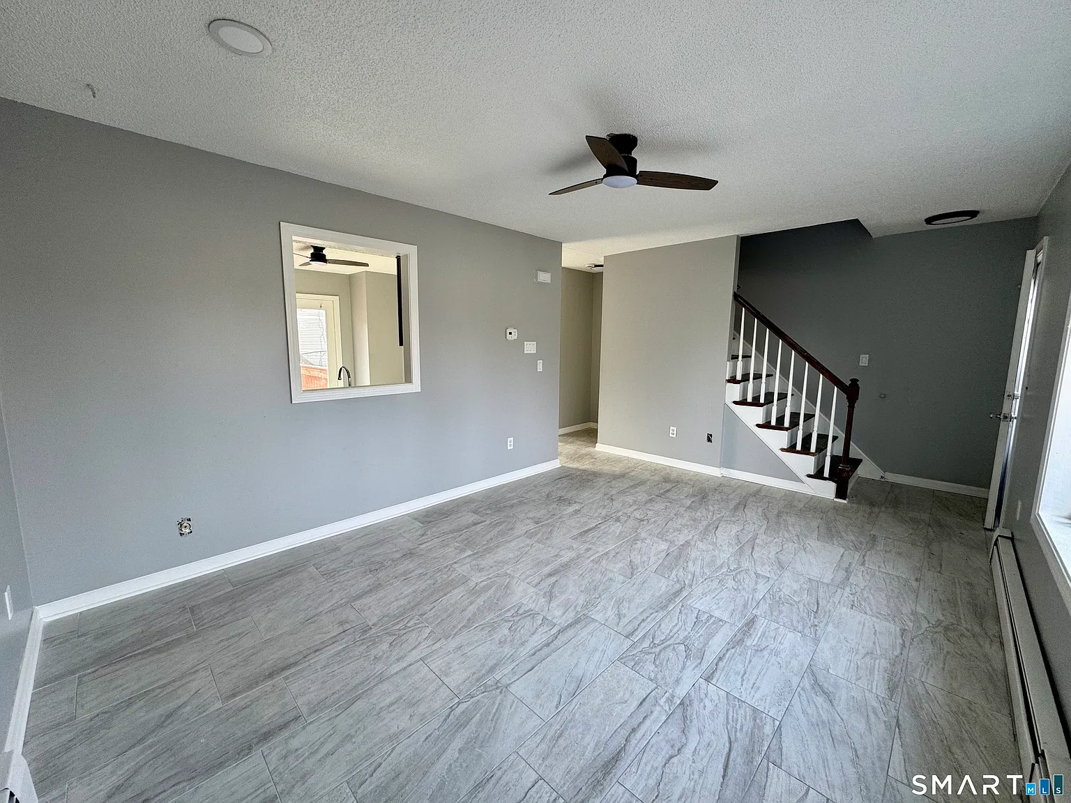 2 bed, 1.5 bath, 2000 sqft, $2,250 — Photo 3