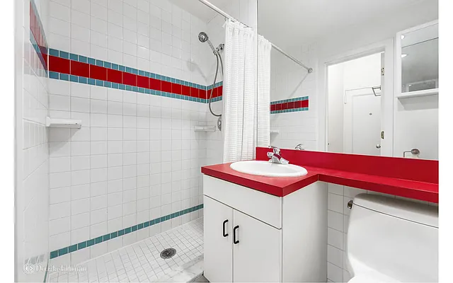 Rented by Douglas Elliman | media 10