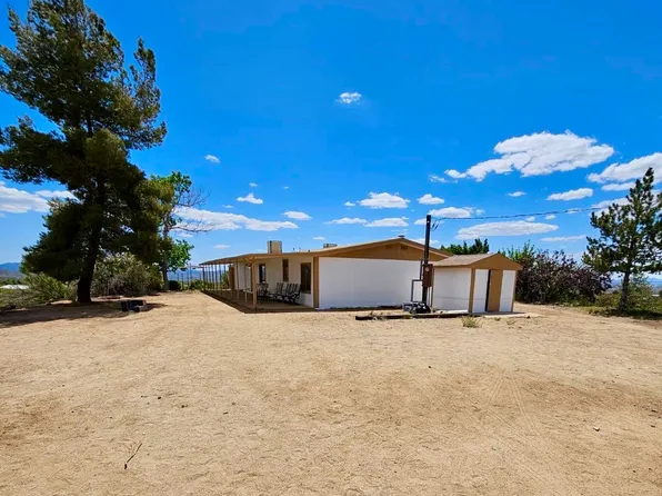 8015 W CLARIDGE Lane, Kirkland, AZ 86332