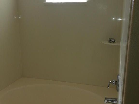 5th image of 714 E Las Colinas Pl