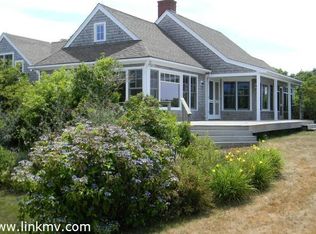4 Bayberry Ln, Chilmark, MA 02535