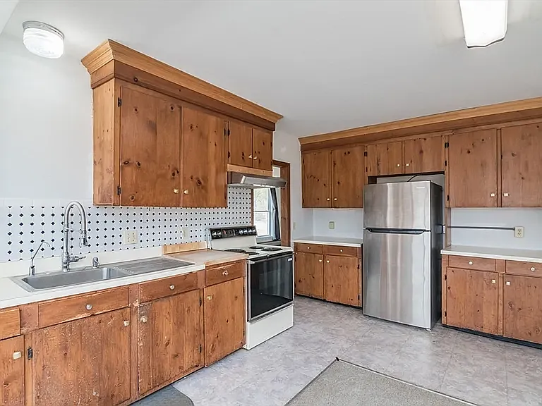 89 Potwine Ln — Photo 10
