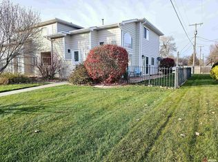 512 W F St, Hastings, NE 68901