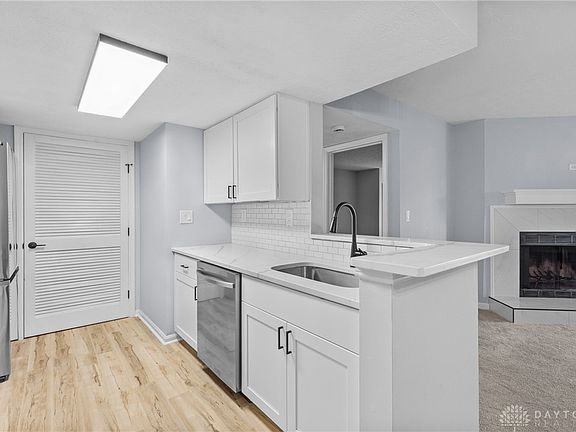 5th image of 10555 Montgomery Rd APT 5