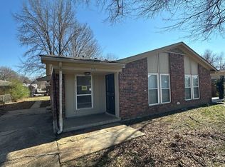 3402-3404 Barbwood Dr, Memphis, TN 38118