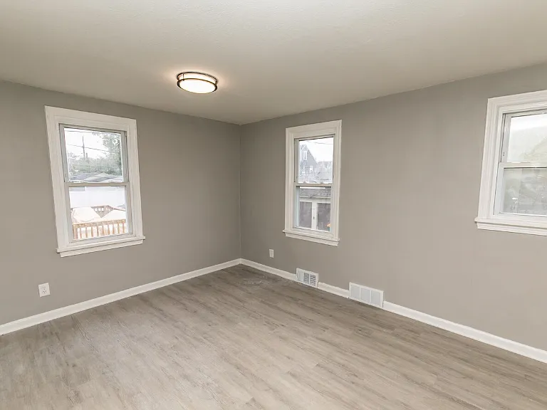 20100 Gardenview Dr — Photo 5