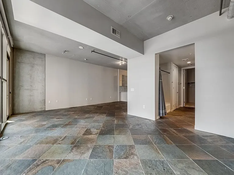 353 Bonneville Ave #345 — Photo 6