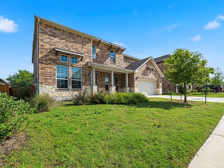 1412 Mulberry Oak Ln — Photo 3