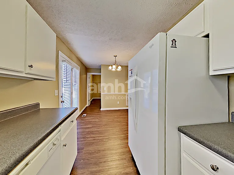1640 O Green Cv — Photo 4