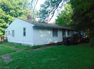 887 Beech Ave, Painesville, OH 44077