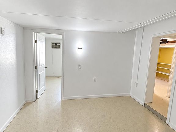 2nd image of 13242 2nd St #2