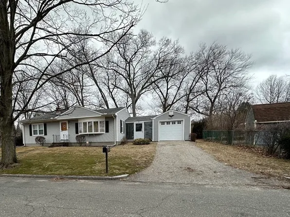 25 Ferncliff Ave, Springfield, MA 01119