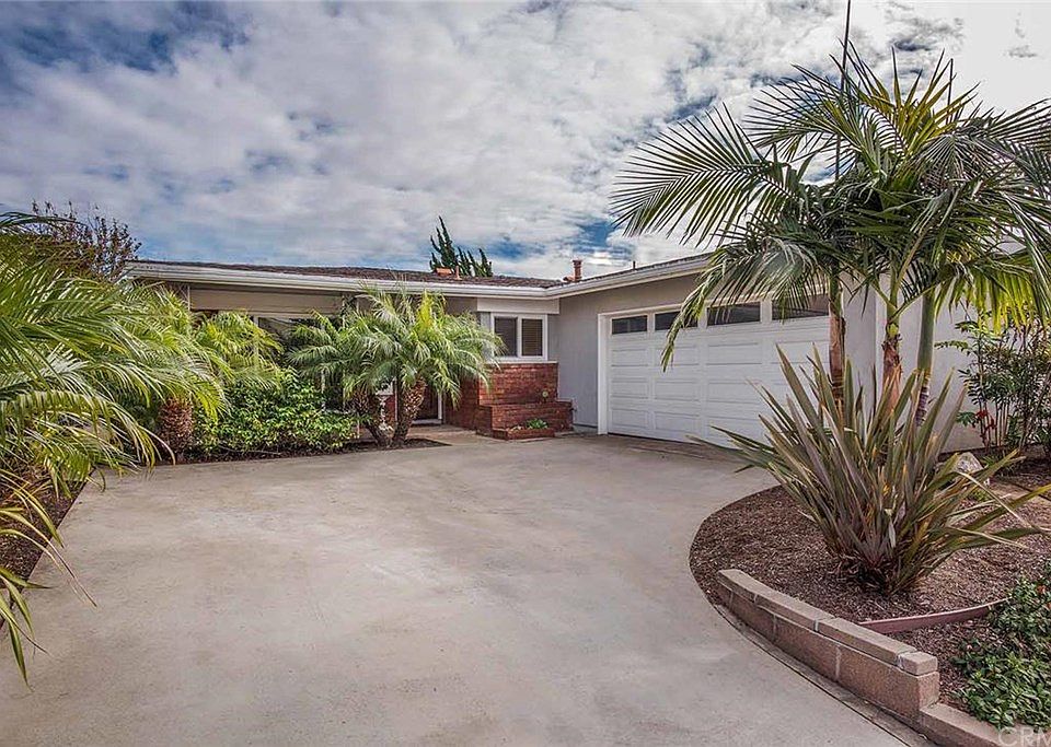 1st image of 644 Sea Breeze Dr