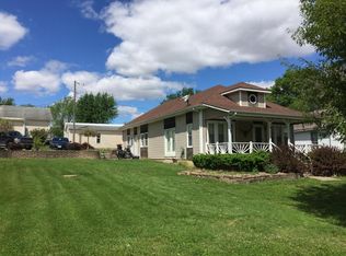 112 S Main St, Blackburn, MO 65321