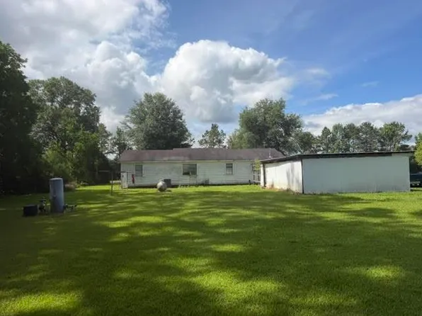 550 W Circle Dr, Vidor, TX 77662