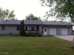 4394 Hall Rd, Muskegon, MI 49442