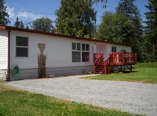 22922 N River Dr, Granite Falls, WA 98252