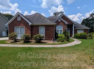 2705 Meadow Gate Way, Loganville, GA 30052