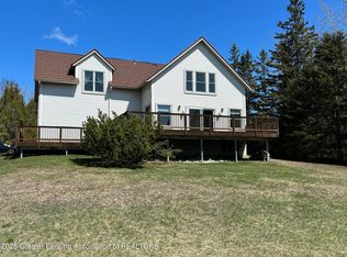 198 Graham Ave, Saint Ignace, MI 49781