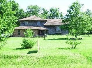 8 Cedars St, Freeman, MO 64746