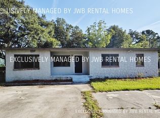 7115 Matthew St, Jacksonville, FL 32210