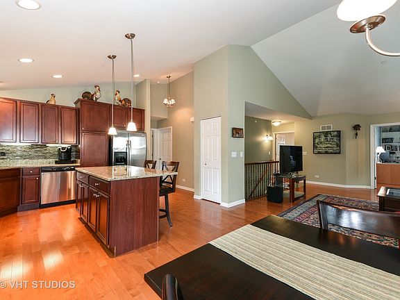 4th image of 61 Tall Grass Ct