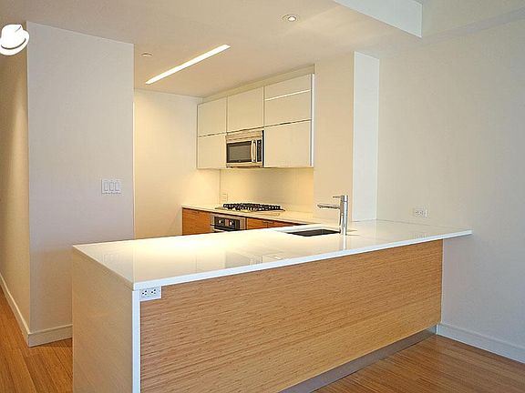 3rd image of 303 E 33rd St APT 9C