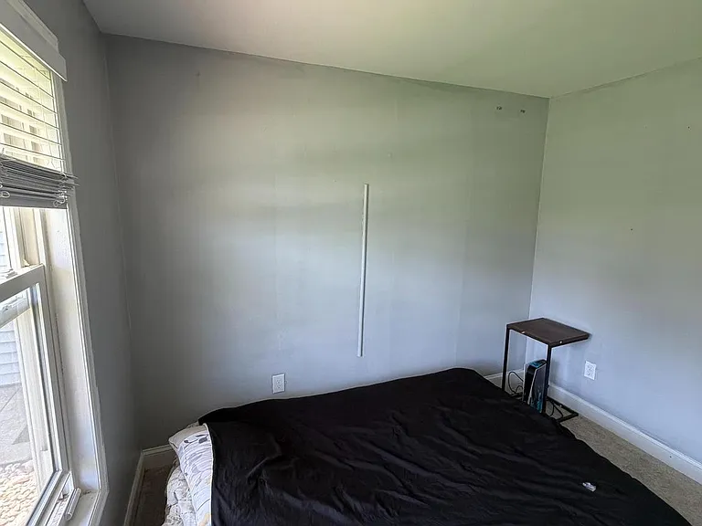 4 Patricia Ln — Photo 17