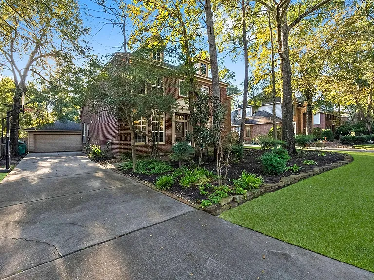 186 W Amberglow Cir — Photo 1
