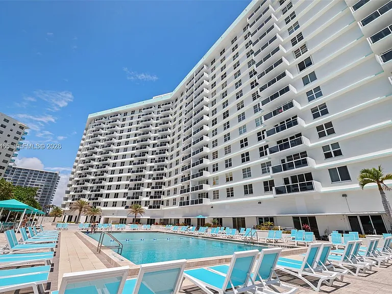 3725 S Ocean Dr #1212 — Photo 3