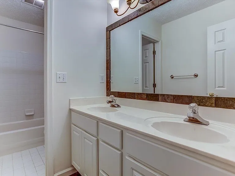 160 Cottonwood Dr — Photo 18