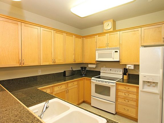 2nd image of 15000 Juanita Dr NE Unit 203
