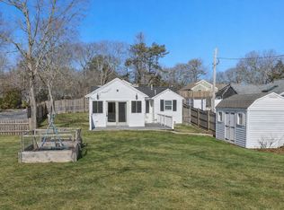 89 Lewis Rd, West Yarmouth, MA 02673