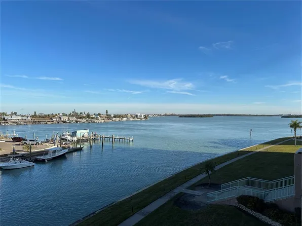 1 Key Capri APT 303W, Treasure Island, FL 33706