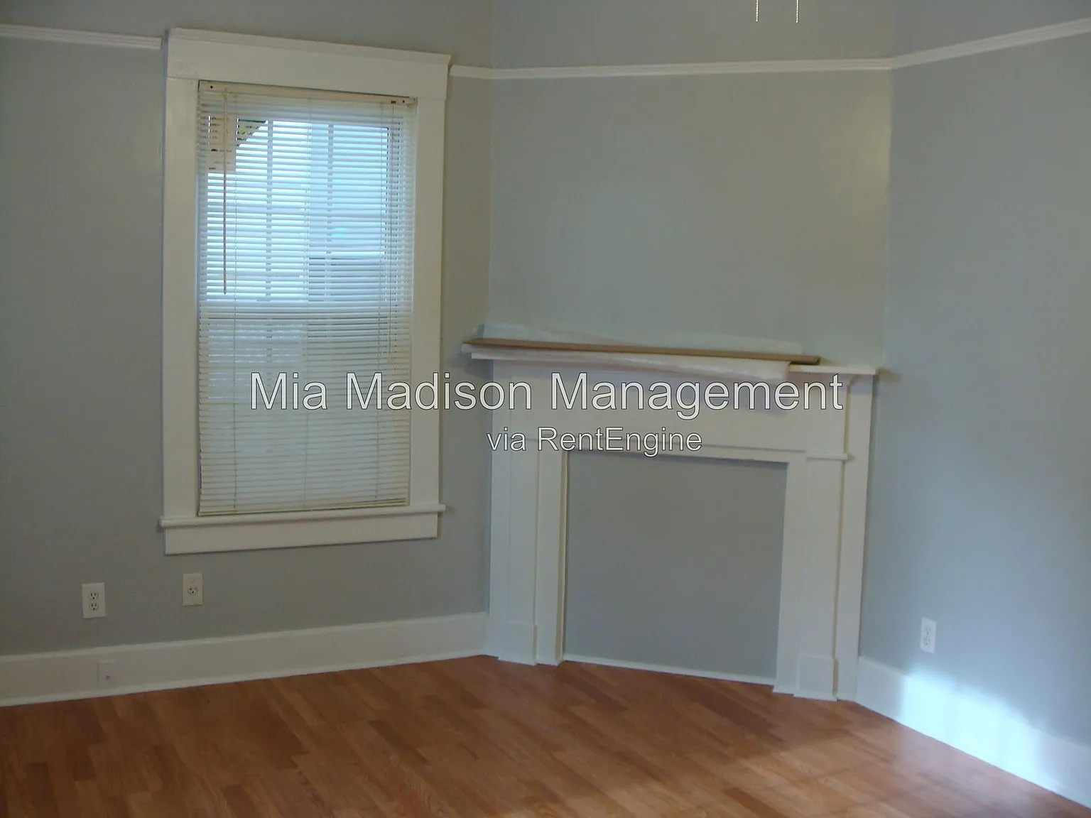 2 bed, 1.0 bath, 954 sqft, $1,175 — Photo 3