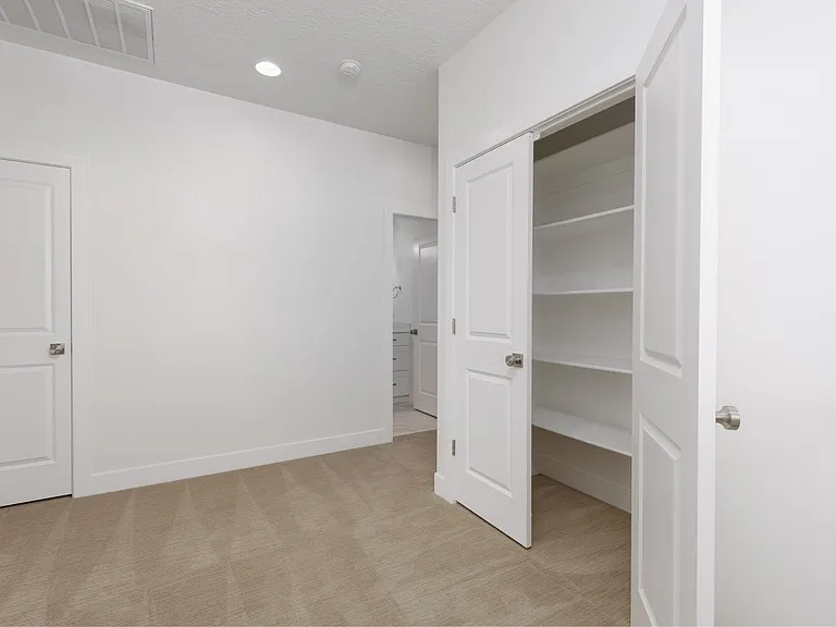 2753 E Gray Birch Dr — Photo 16
