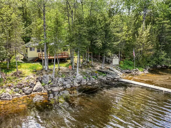 126 Bunker Lane, Hartland, ME 04943