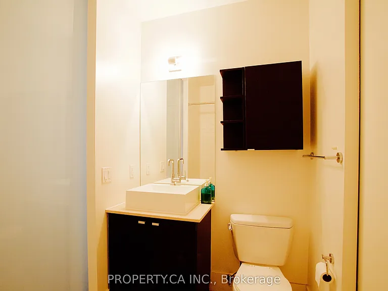103 The Queensway #2815 — Photo 12