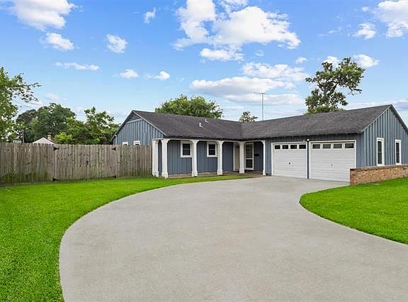 2nd image of 3835 Bayou Rd