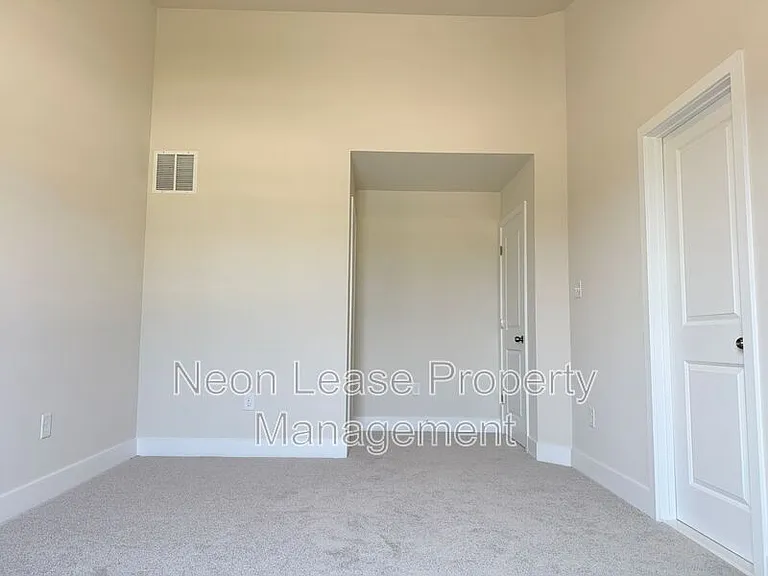 29894 Bankert Dr — Photo 12