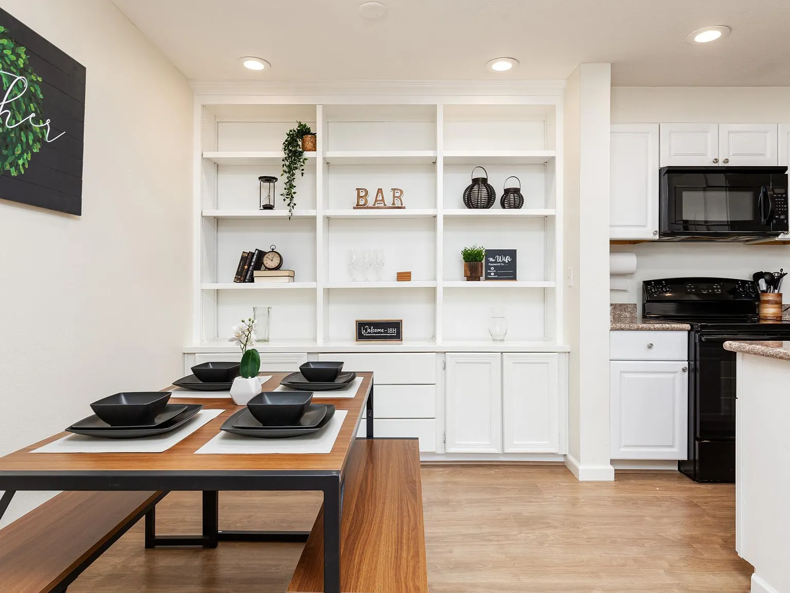 2 bed, 864 sqft, $2,250 — Photo 3