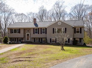 1 Lorraine Ln, Millville, MA 01529