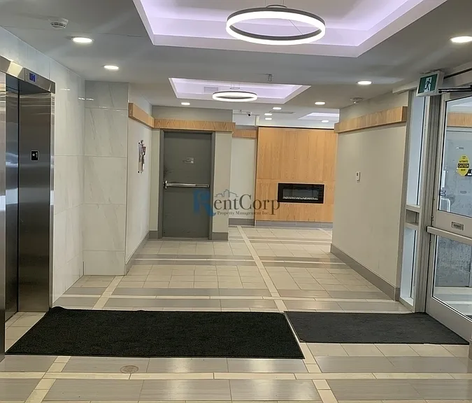 258 B Sunview St #1 — Photo 3