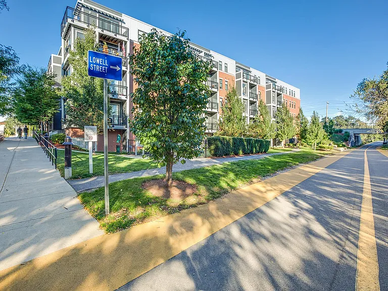 Adjacent to the Somerville Bike Path with quick and easy access to Davis Square