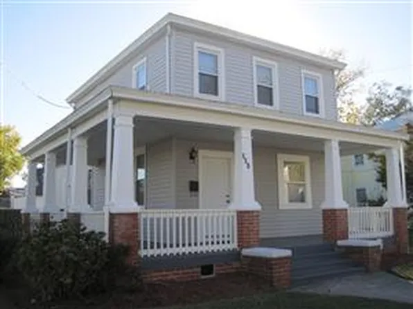 321 Chapel St, Hampton, VA 23669